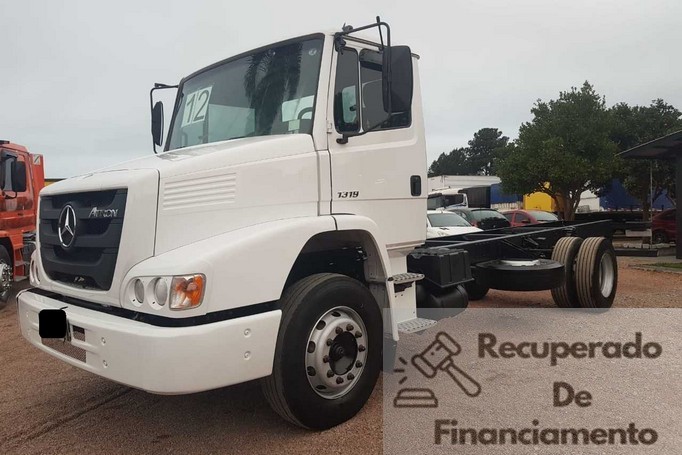 MB1319 Mercedes Benz - 12/12